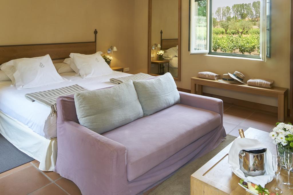 One-Bedroom Villa,1207903531:JPEG